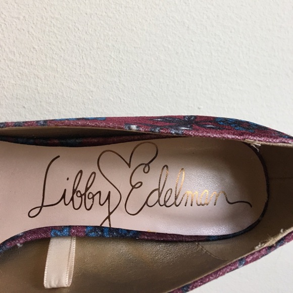 Libby Edelman Burgundy Velvet Heels - Picture 2 of 5